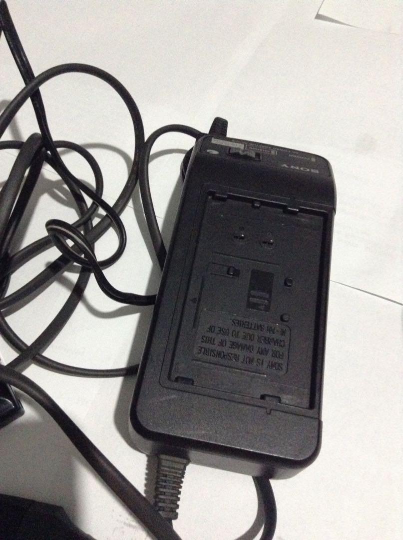 SONY Handycam Video 8/"AsIs"/Japan/NOT WORKING!, Photography, Video