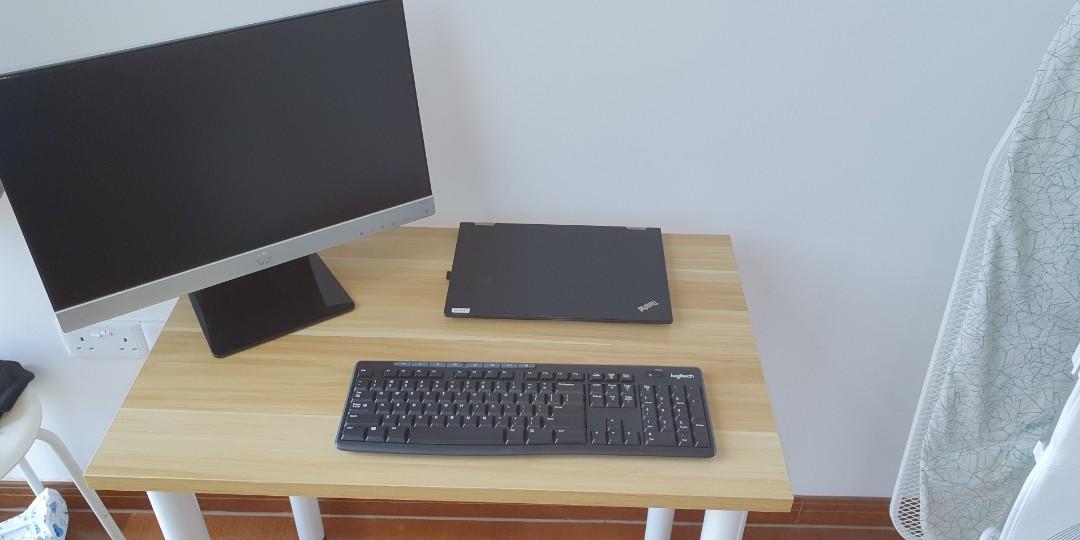 Study Table - Good quality (Category: Tables & Sets) located in Singapore. Submitted by Nyx85 (Listing ID 1055282914, Image 3). Description: Study Table with a solid top - Great to put in bedrooms. Perfect size that can fit a screen, laptop and a keyboard ( as shown). Have used for just 3-4 months. Condition 9/10.Moving out to another place that has a pre.existing study. Dimensions: L80×W50xH75.