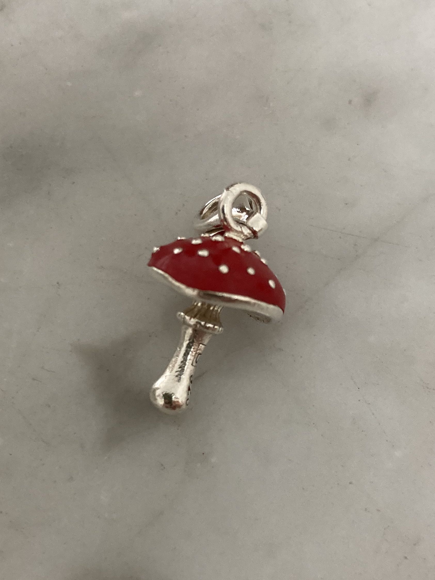 Thomas sabo mushroom store charm