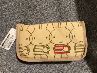 （分類：）位於 。 由 indigo_summer 提交（商品編號 1055583847，圖片 1）。簡介： 。