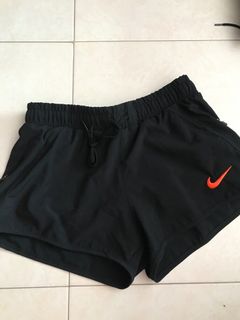 (Category: ) located in . Submitted by gradtripsale (Listing ID 1055430308, Image 1). Description: .