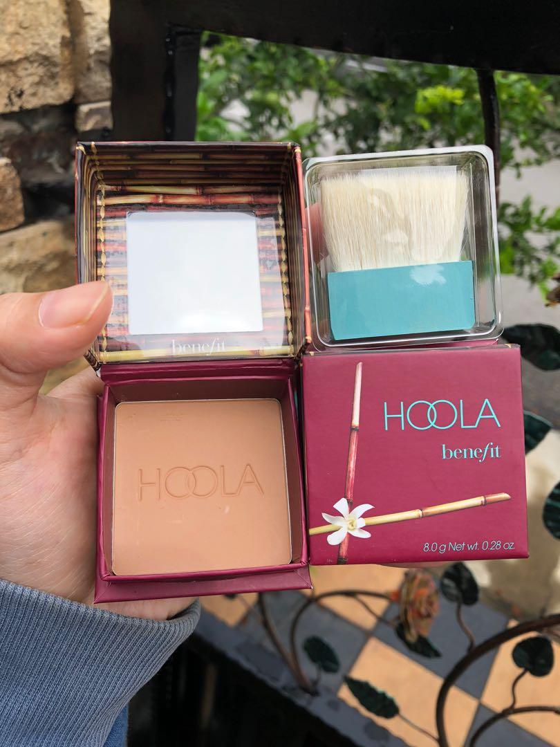 Benefit Hoola Bronzer 8g, Beauty & Personal Care, Face, Makeup on Carousell