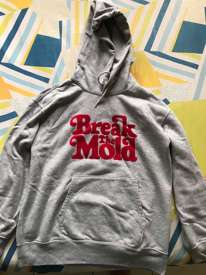 Uniqlo break online the mold hoodie