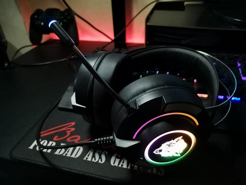 Badwolf headset hotsell specs
