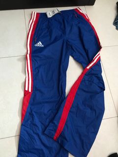 (Category: ) located in . Submitted by gradtripsale (Listing ID 1055433187, Image 1). Description: .