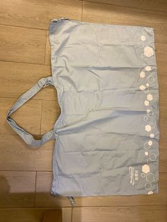（分類：）位於 。 由 beckister 提交（商品編號 1055481987，圖片 1）。簡介： 。