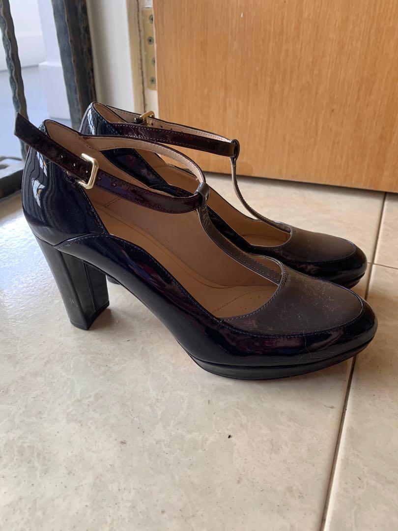 Clarks t strap shoes discount