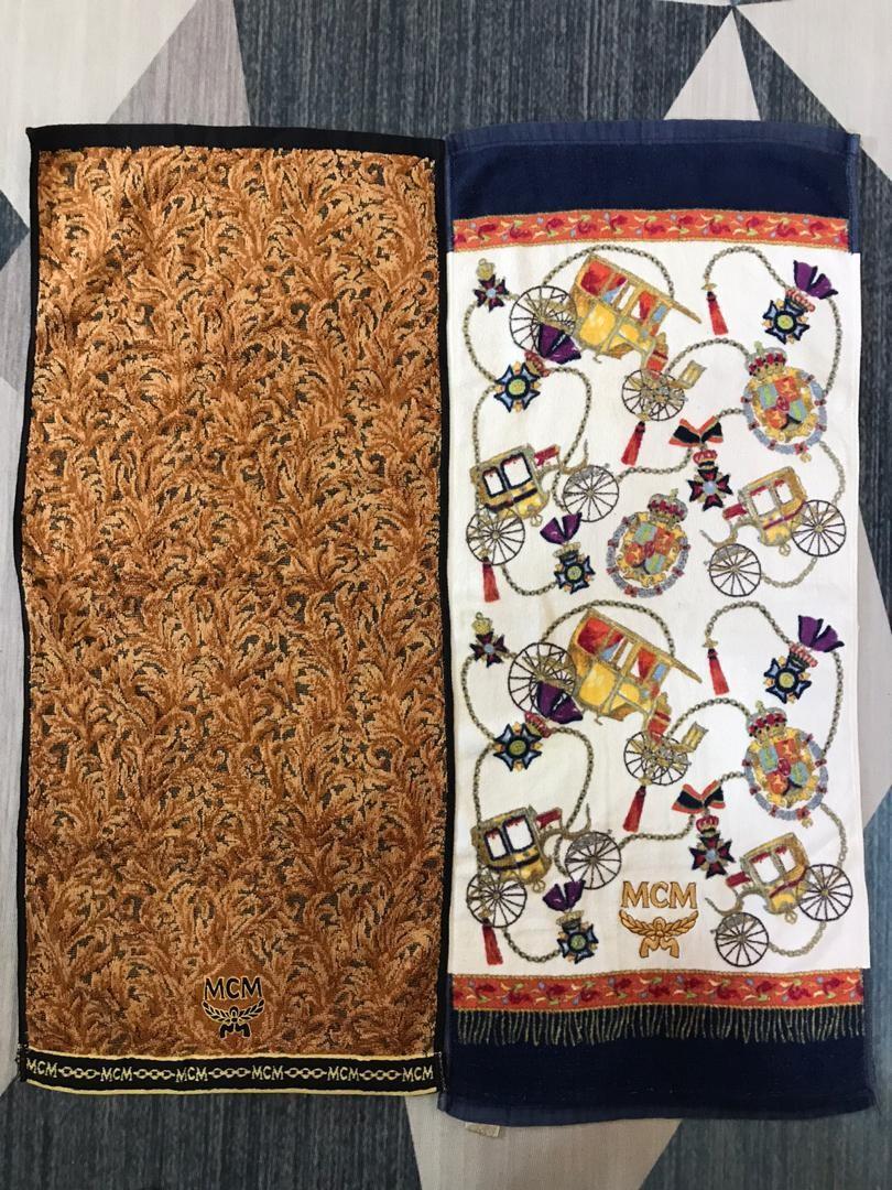 Mcm towel top