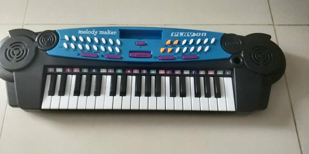 Play on keyboard toys r hot sale us