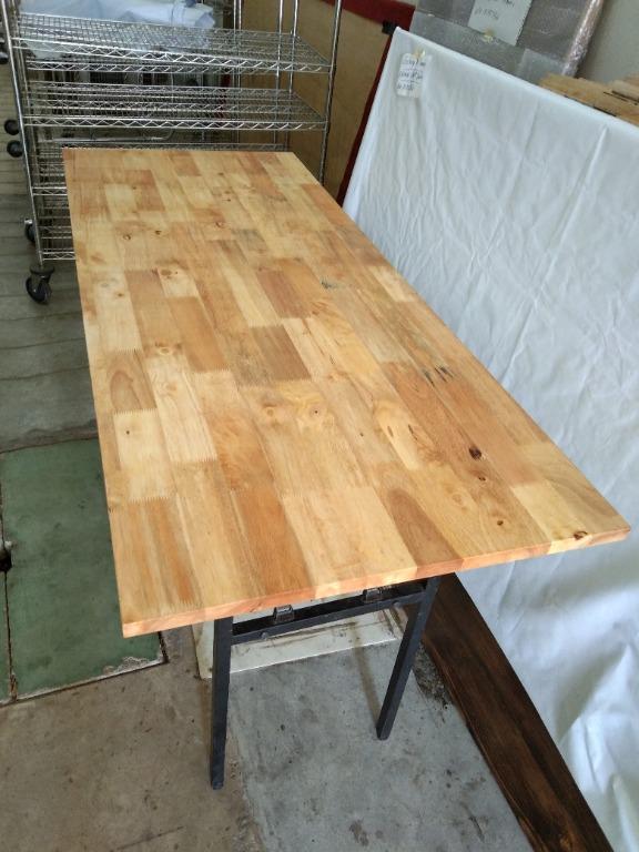 Rubberwood table store