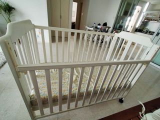 (Category: ) located in . Submitted by shilpakat (Listing ID 1055597135, Image 1). Description: .