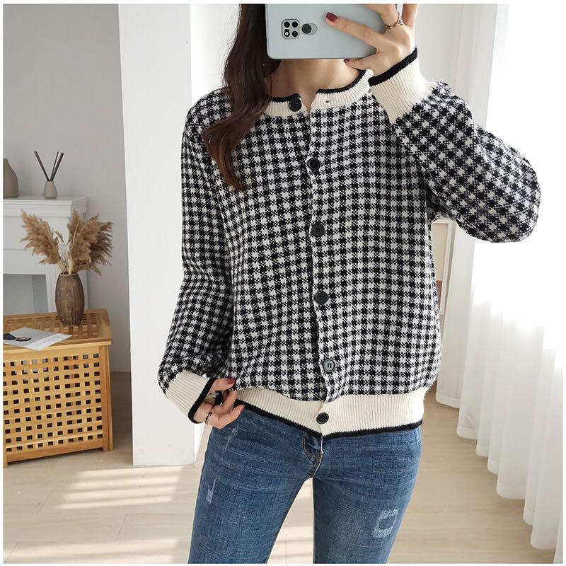 Houndstooth Checkered Cardigan Top (Category: Blouses) located in Singapore. Submitted by mommystote (Listing ID 1055597211, Image 10). Description: ✨ Houndstooth Checkered Cardigan Top✨ Preorder • arrives in about two weeks This is another classic cardigan top that ja a must have in the wardrobe Houndstooth checkered design that’s timeless in style . In stylish monochrome hues of black and white that is easy to match with any bottoms for work or