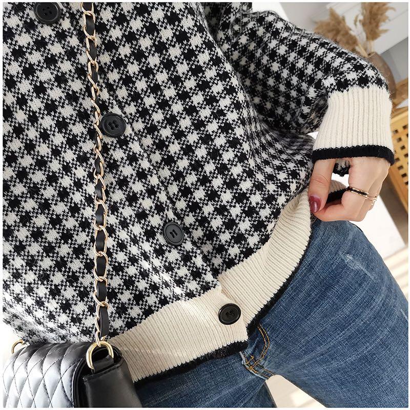 Houndstooth Checkered Cardigan Top (Category: Blouses) located in Singapore. Submitted by mommystote (Listing ID 1055597211, Image 7). Description: ✨ Houndstooth Checkered Cardigan Top✨ Preorder • arrives in about two weeks This is another classic cardigan top that ja a must have in the wardrobe Houndstooth checkered design that’s timeless in style . In stylish monochrome hues of black and white that is easy to match with any bottoms for work or 