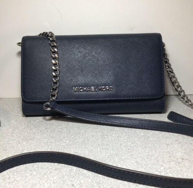 Michael Kors, Women's Fashion, Bags & Wallets, Cross-body Bags on Carousell