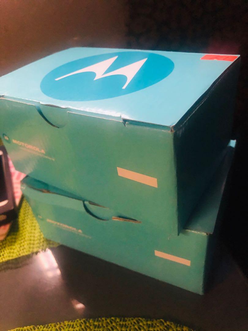 motorola v3i vintage units (Category: Android Others) located in Quezon City. Submitted by auspv_collections (Listing ID 1055454419, Image 3). Description: Vintage Cellphone Units available onhand ready for shipping.. 🛵📱😊 📌5130 - 1,500 📌6510 - 2,000 📌2610 - 1,200 📌5310 - 2,300 📌5300 - 2,300 📌3220 - 2,000 📌3100 - 1,600 📌6230i - 2,000 📌6300 - 2,200 📌1134 - 1,200 📌sony erickson w395 - 3,000 📌samsung dual e1272- 1,800 📌samsung dual c3