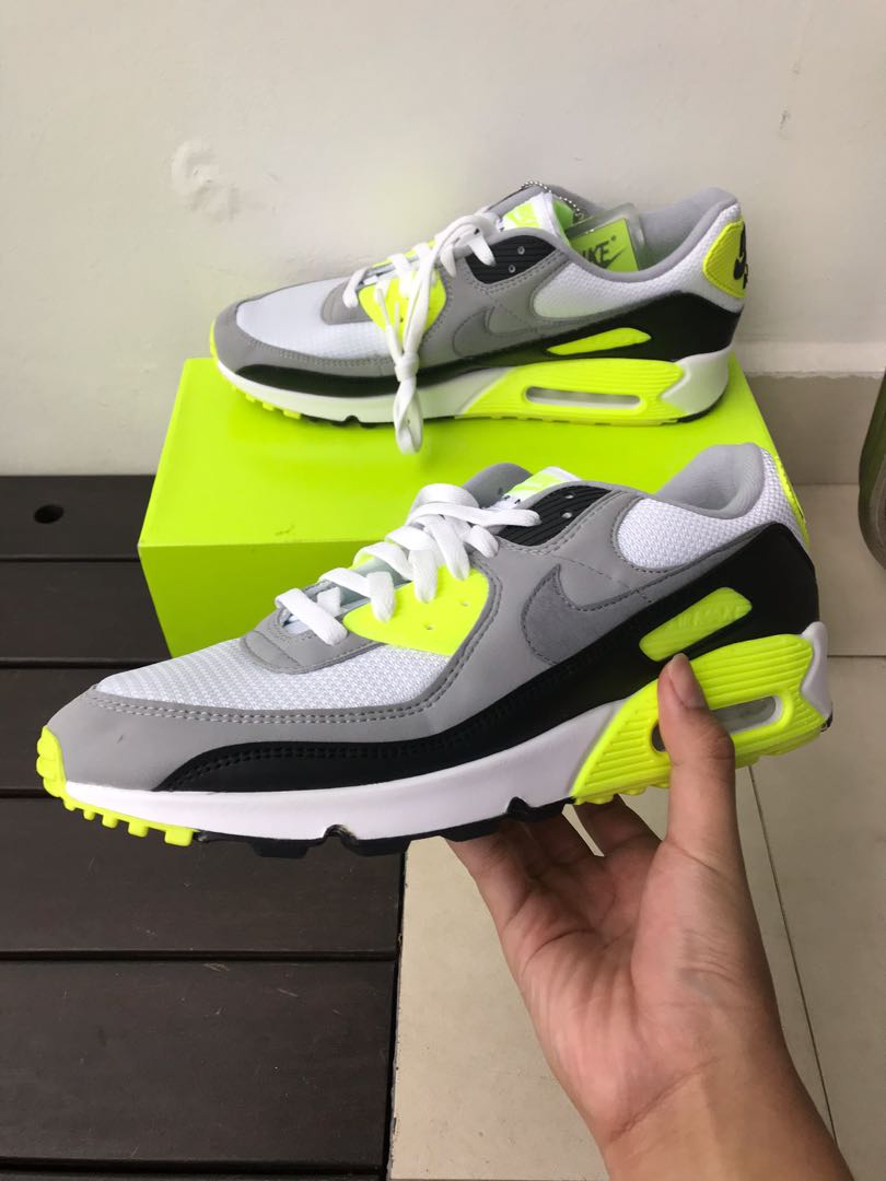 Air max 90 top volt 2020 review