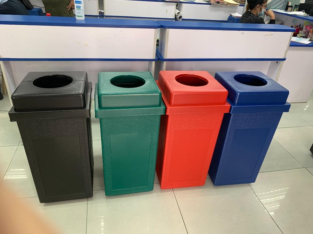 85 Litre 85L Extra Large Colour Plastic Dustbin Garden Bin Clip on Locking Lid Heavy Duty for Rubbish Recycle Waste Animal Feed Storage Unit Sky Blue 