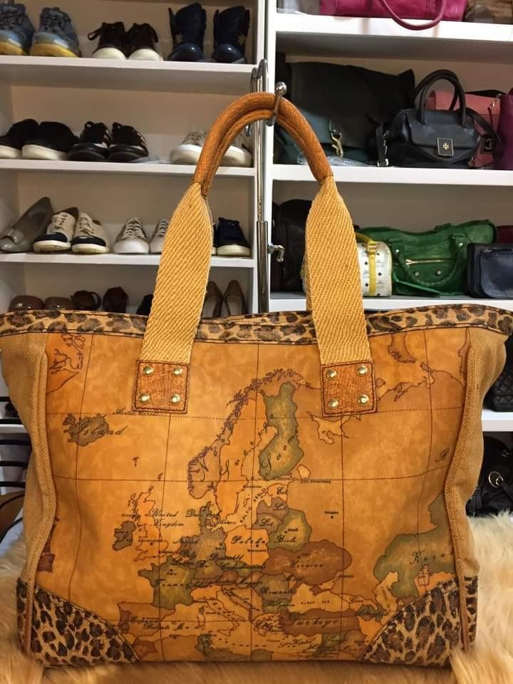 Alviero tote outlet bag price
