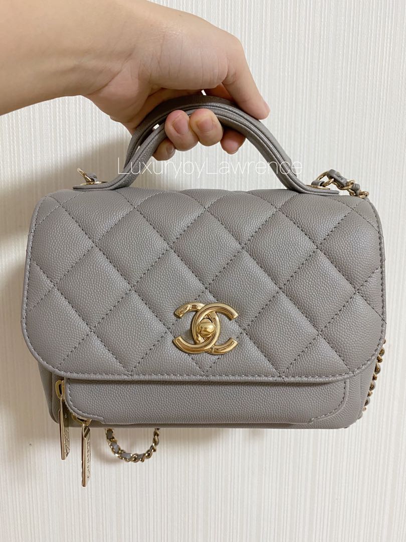 CHANEL Caviar Quilted Medium Business Affinity Flap Grey 415361