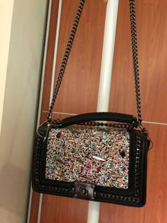(Category: ) located in . Submitted by casey.lhy (Listing ID 1055460517, Image 1). Description: .