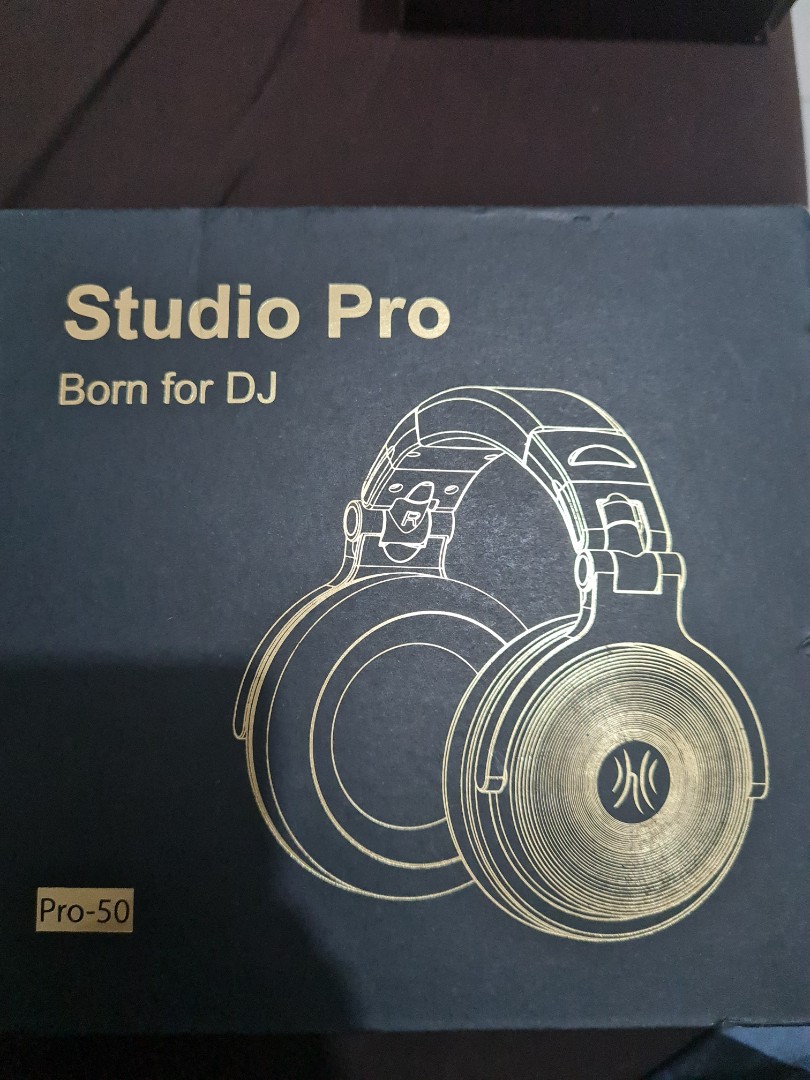 studio pro born for dj