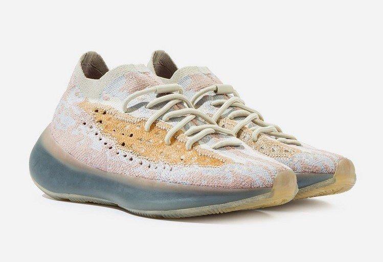 Yeezy Boost 380 Pepper, Men's Fashion