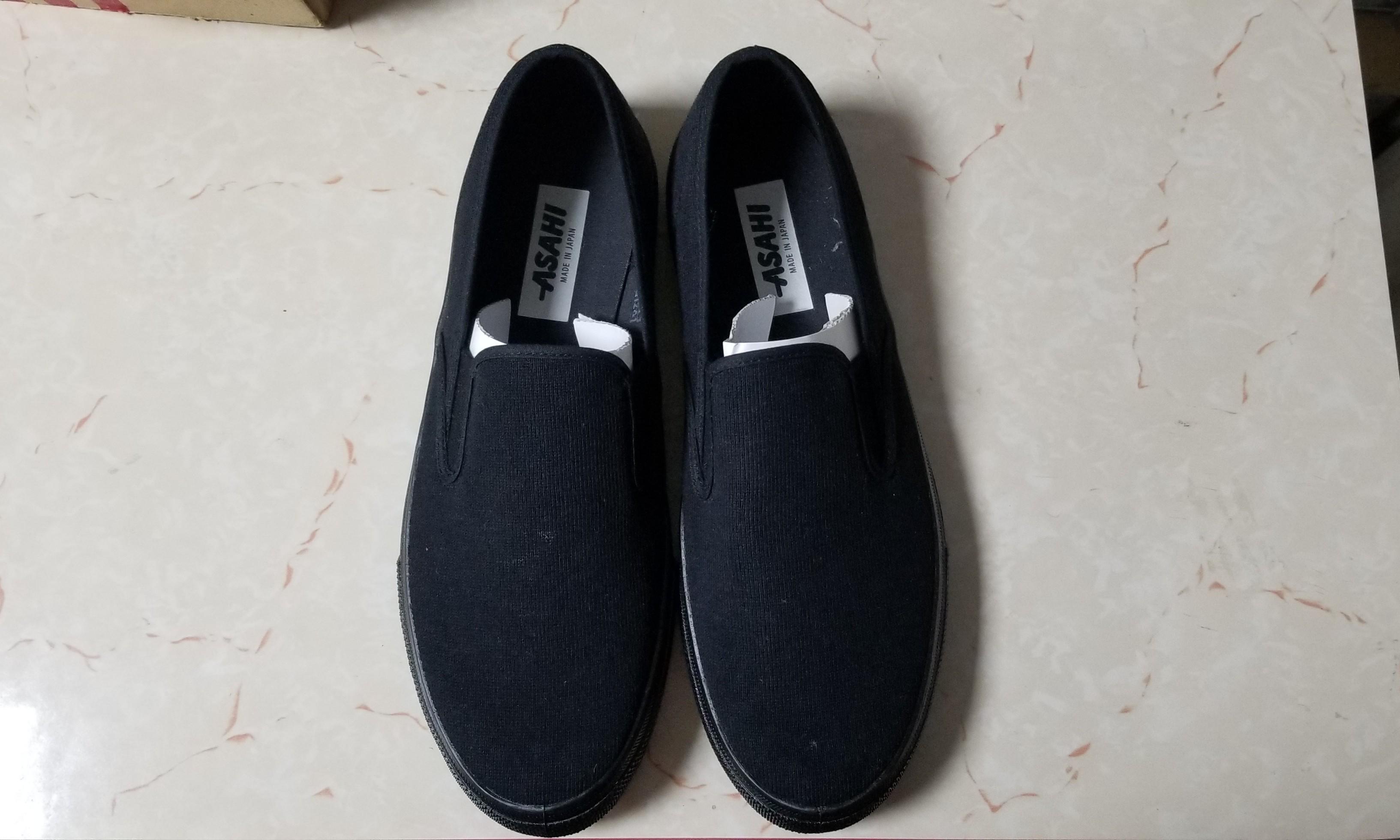 日本製型格全黑色布鞋, 男裝, 鞋, 便服鞋- Carousell