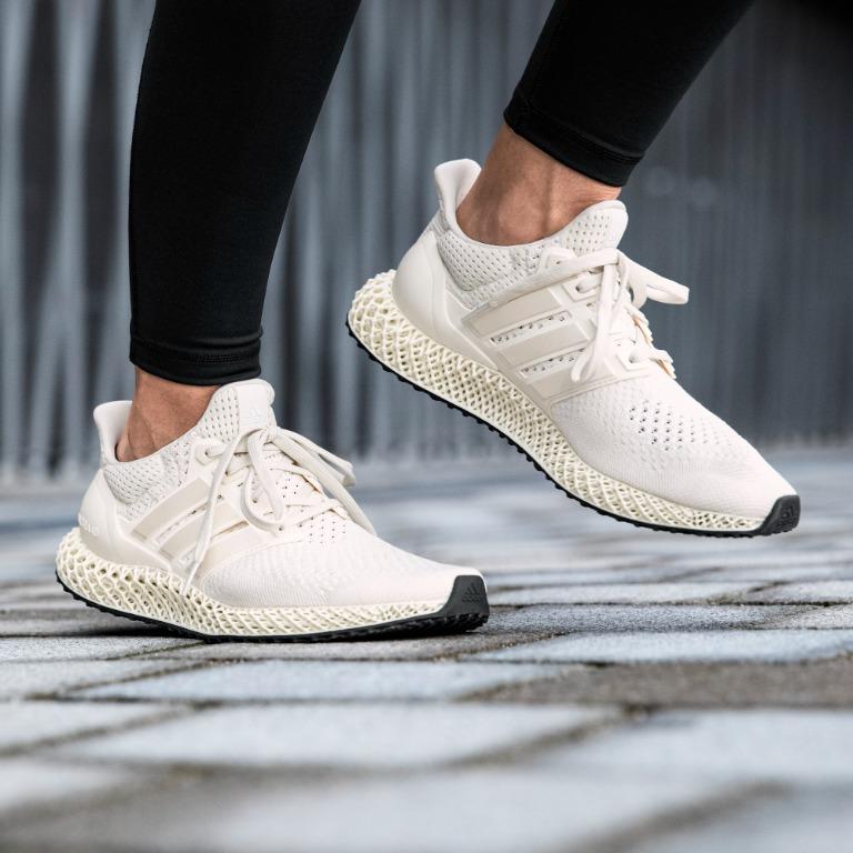 Adidas Ultra 4D White Carbon US10.5, Men's Fashion, Footwear, Sneakers on Carousell