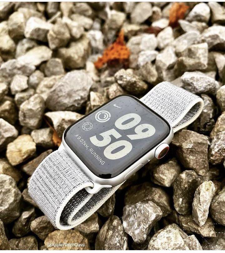 nike sport loop white