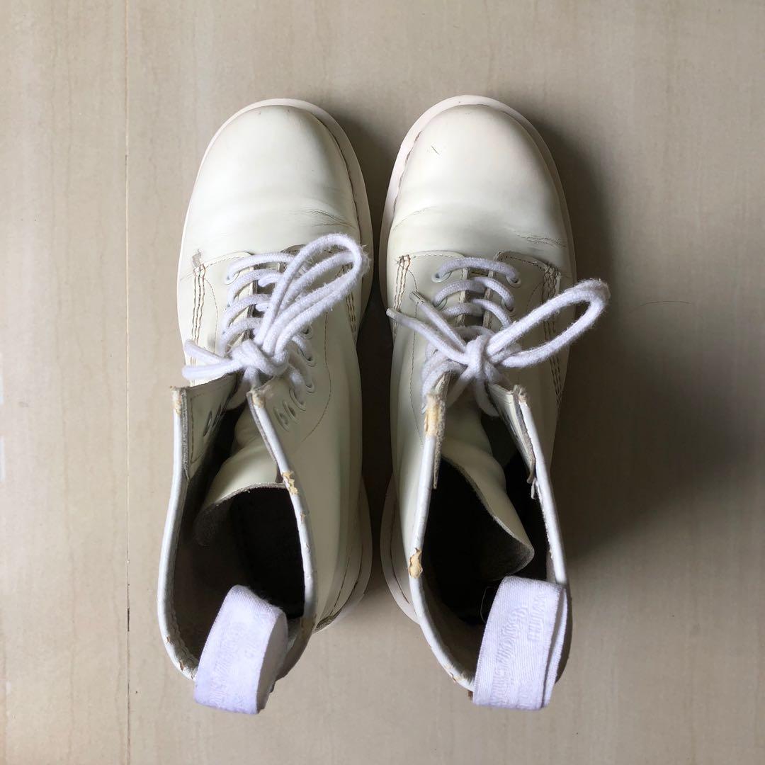 Martens outlet mono white