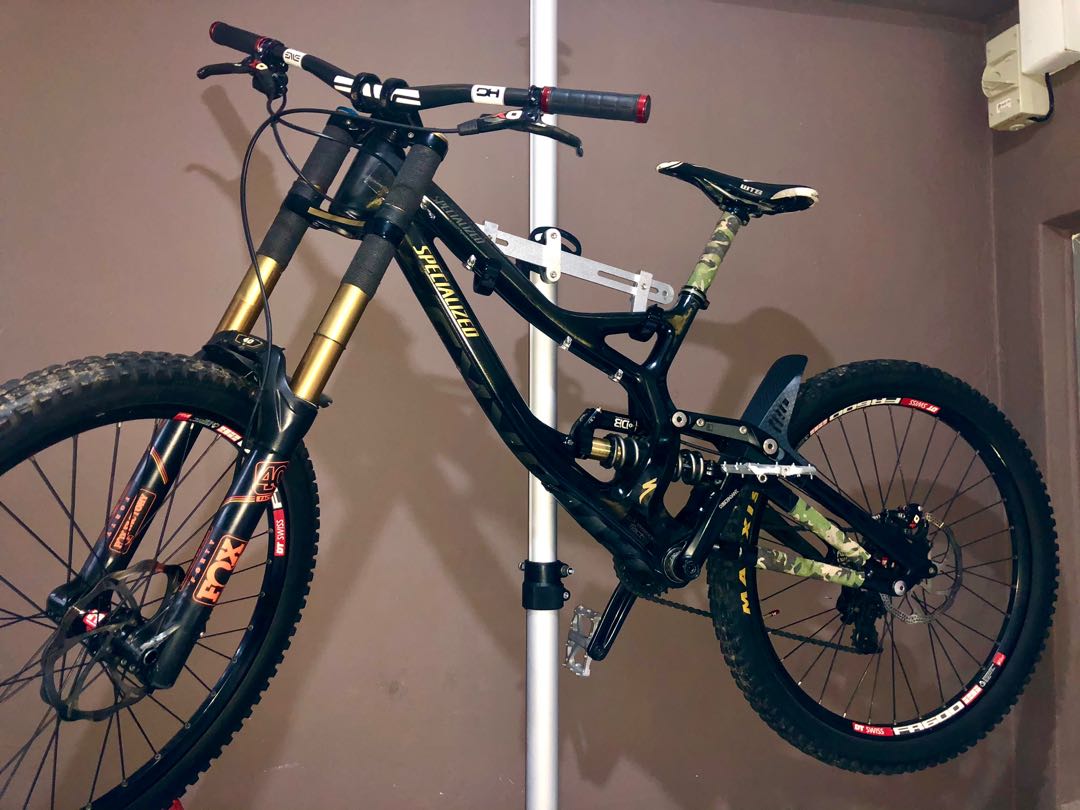 Specialized demo clearance 8 carbon 2020