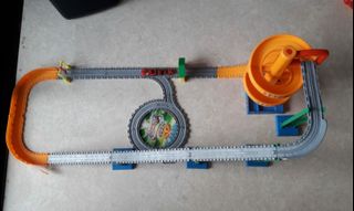 (Category: ) located in . Submitted by angl0 (Listing ID 1055774534, Image 1). Description: .
