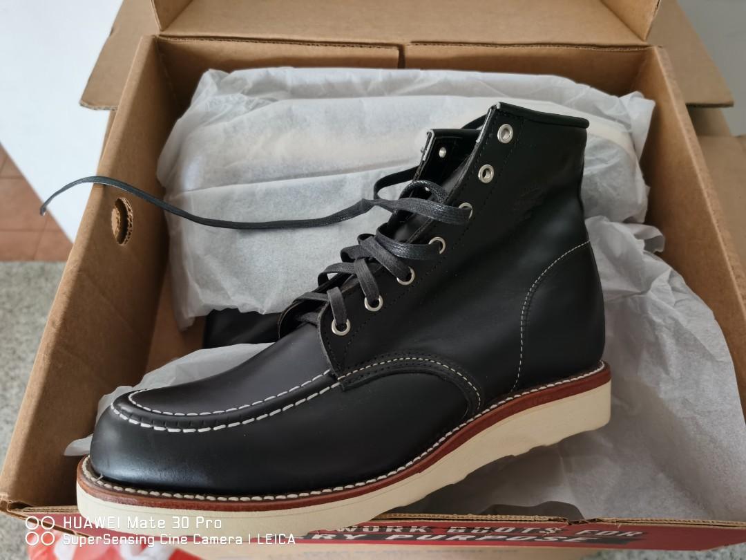 Chippewa 6in Moc Toe (Category: Boots) located in Cabuyao City. Submitted by rorix28 (Listing ID 1055915919, Image 2). Description: Bnew US10E Black Whirlwind Item in SG Interested? Let's talk...