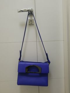 （分類：）位於 。 由 ktopha 提交（商品編號 1055736927，圖片 1）。簡介： 。