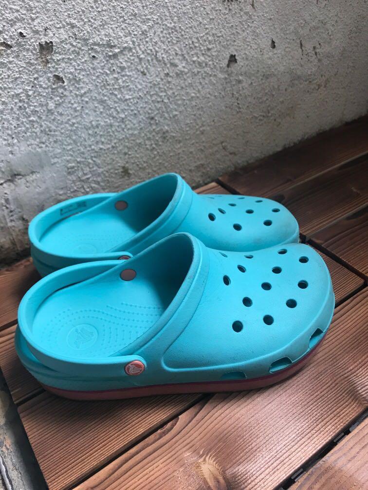 Crocs boulder co 2025