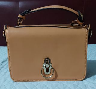 (Category: ) located in . Submitted by myraangela (Listing ID 1055855688, Image 1). Description: .