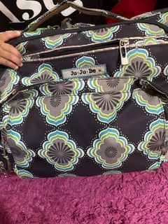 (Category: ) located in . Submitted by afsyhrh (Listing ID 1055756421, Image 1). Description: .