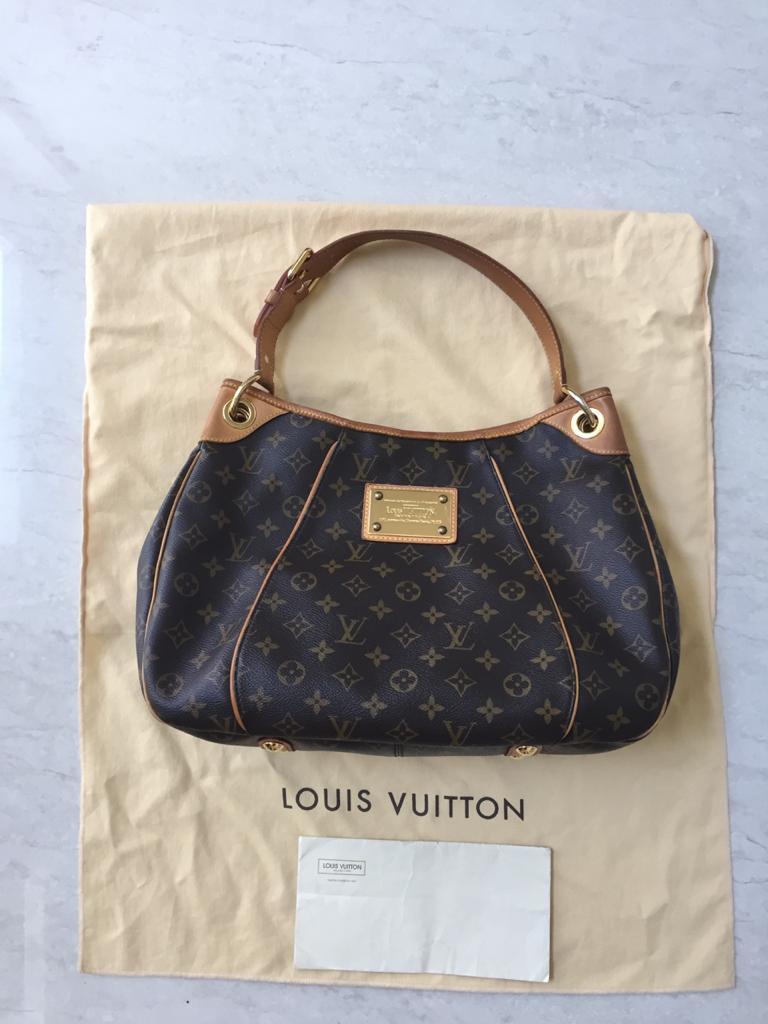 Louis Vuitton, Galliera PM shoulder bag - Unique Designer Pieces