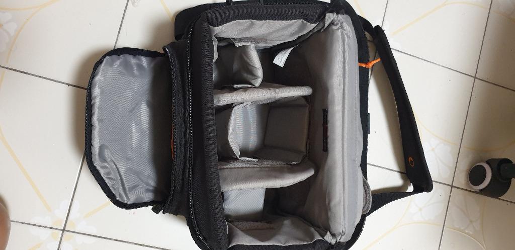 Lowepro on sale nova 180