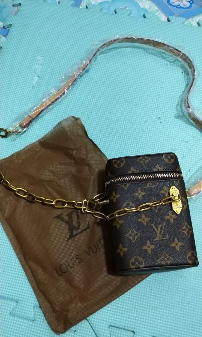 X Buy # LV monogram Cellphone sling bag （2*4.5*7inch）COD
