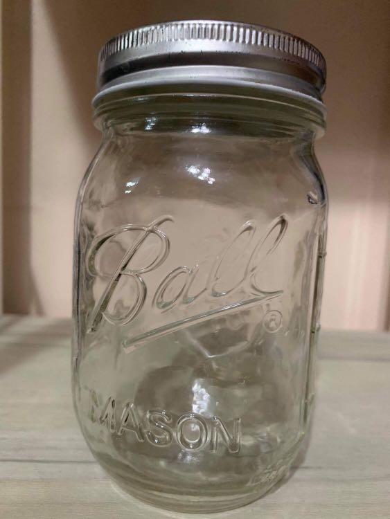 Mason Jar (Category: Spice & Seasoning) located in Marikina City. Submitted by elaishoppe (Listing ID 1055821448, Image 2). Description: No issues.