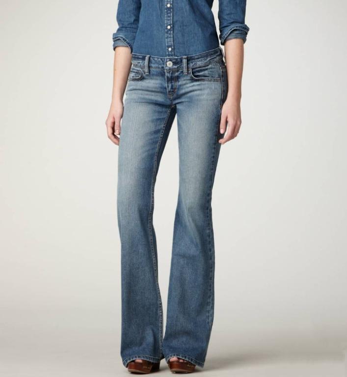 Flares одежда. Джинсы Flare Bootcut. Джинсы в стиле Bootcut. Лос фит джинсы.