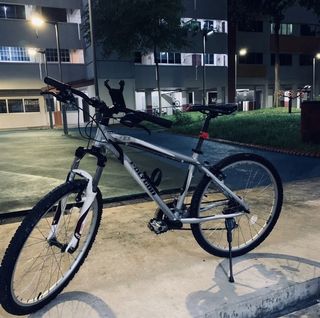 (Category: ) located in . Submitted by jujajay (Listing ID 1055666266, Image 1). Description: .