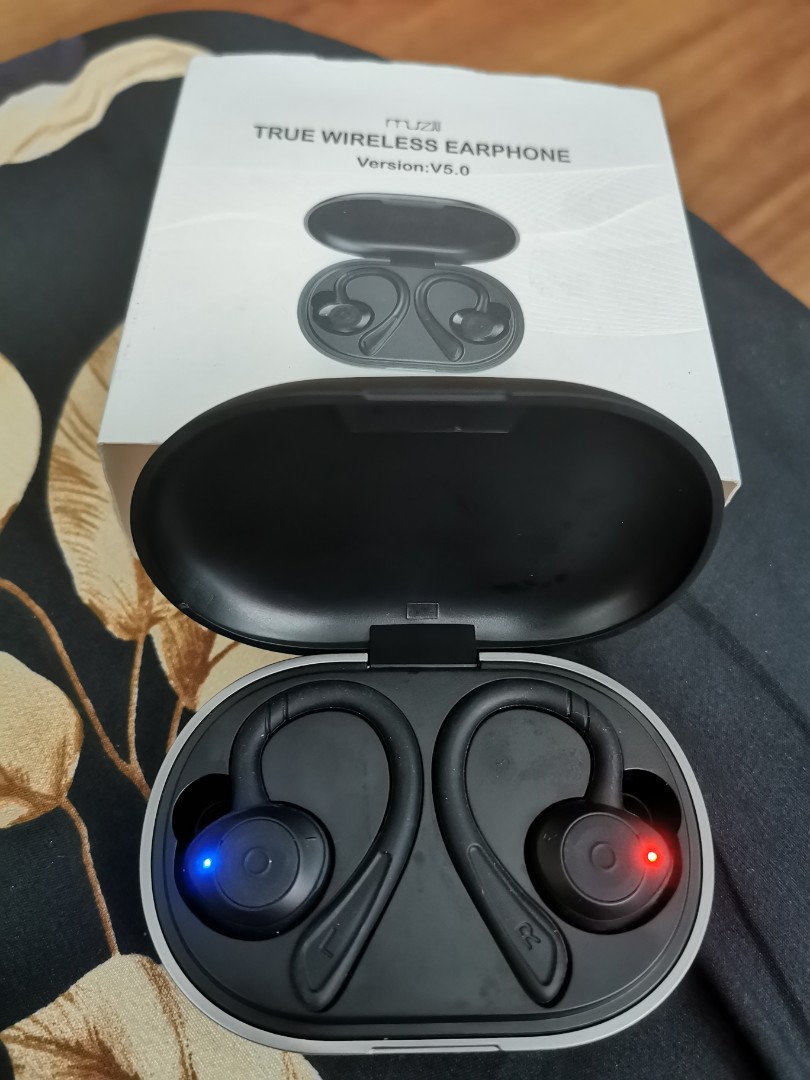 Muzili true wireless earphones top