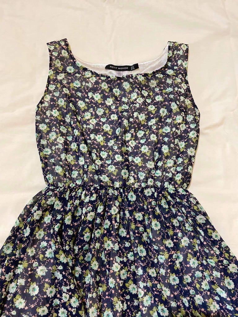 Petit Monde Floral Dress