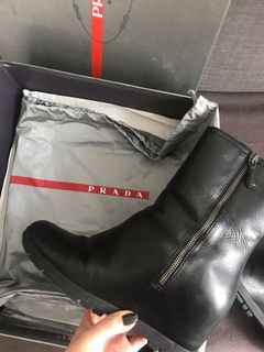 （分類：）位於 。 由 e.ricafort 提交（商品編號 1055698425，圖片 1）。簡介： 。