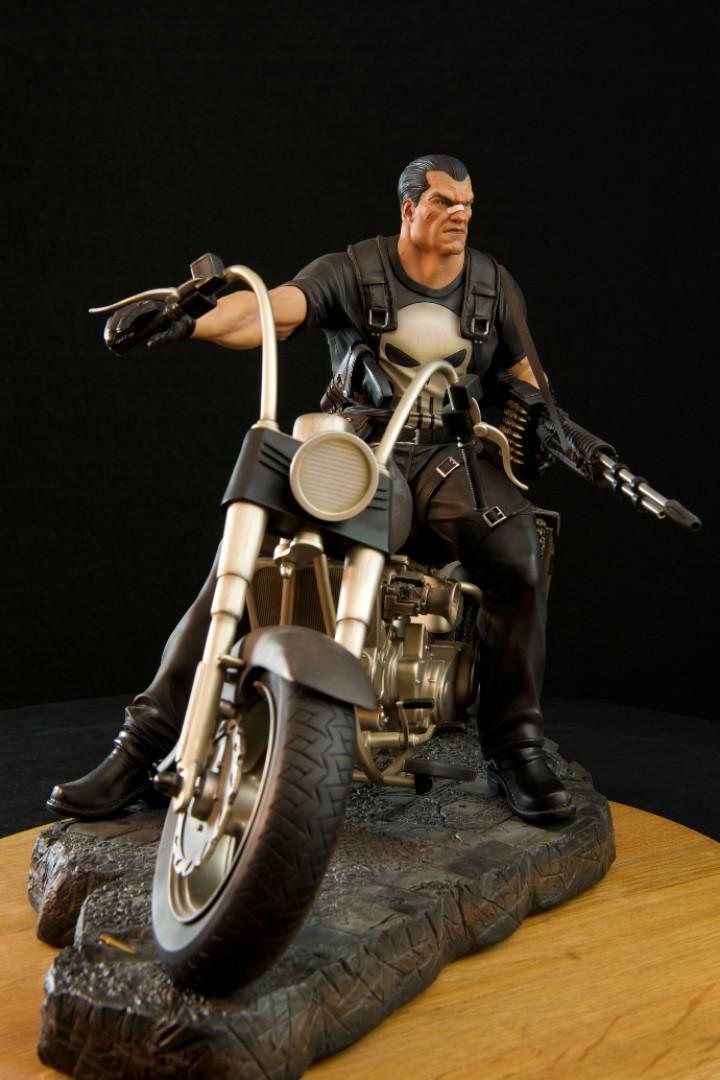 Punisher - 1/4 Statue by XM Studios (no art box), Hobbies & Toys