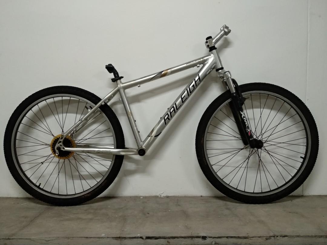 Raleigh 4.0 mountain bike clearance