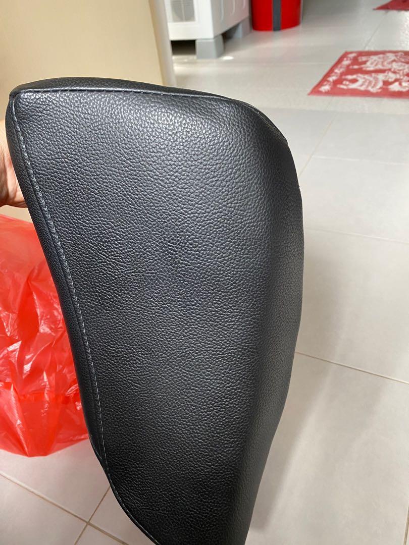 Selling ADV 150 front child seat, Motorcycles, Motorcycle Accessories