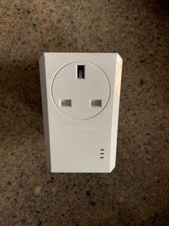 TP-Link AV500 Powerline Adapter with AC Pass Through